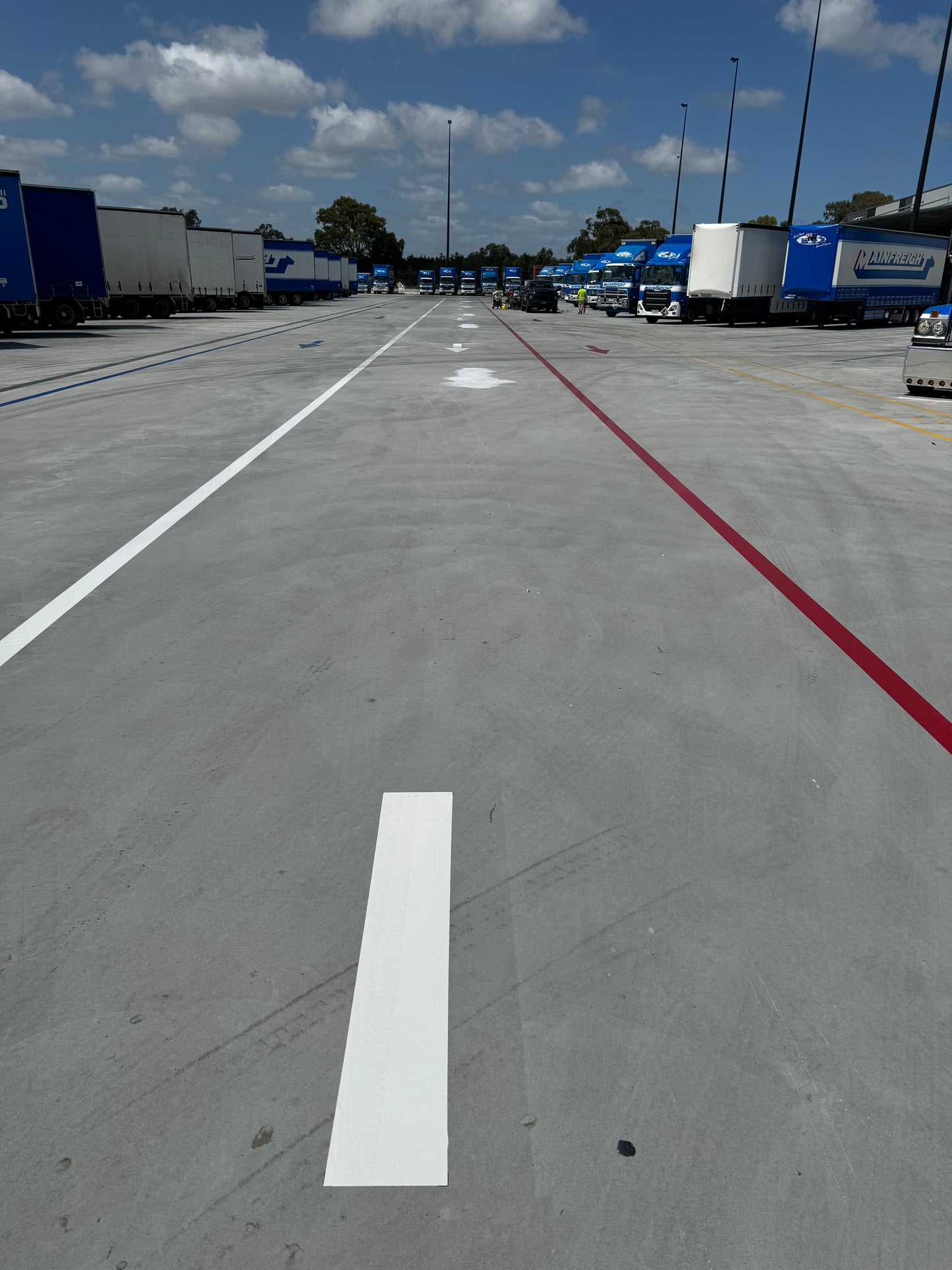 Premium Epoxy Linemarking - Industrial